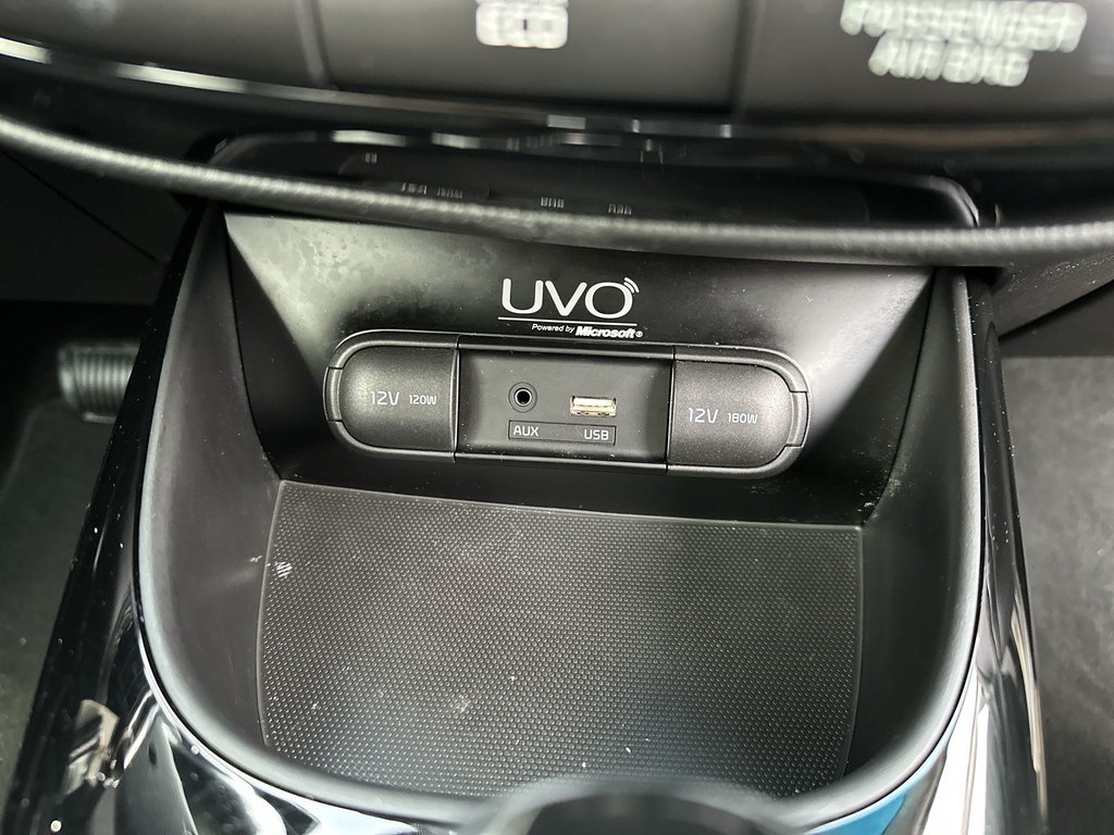 2016 Kia Soul EX | HtdSeat | Bluetooth | Cam | A/C | USB | AUX in Saint John, New Brunswick - 45 - w1024h768px