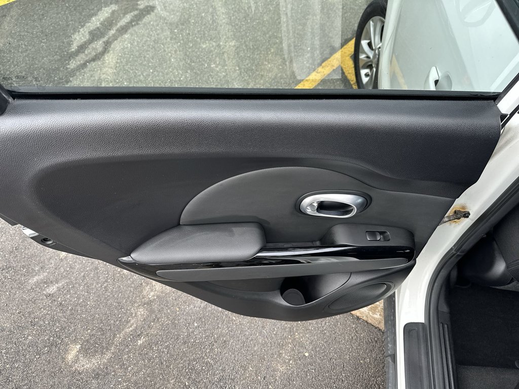 2016 Kia Soul EX | HtdSeat | Bluetooth | Cam | A/C | USB | AUX in Saint John, New Brunswick - 35 - w1024h768px