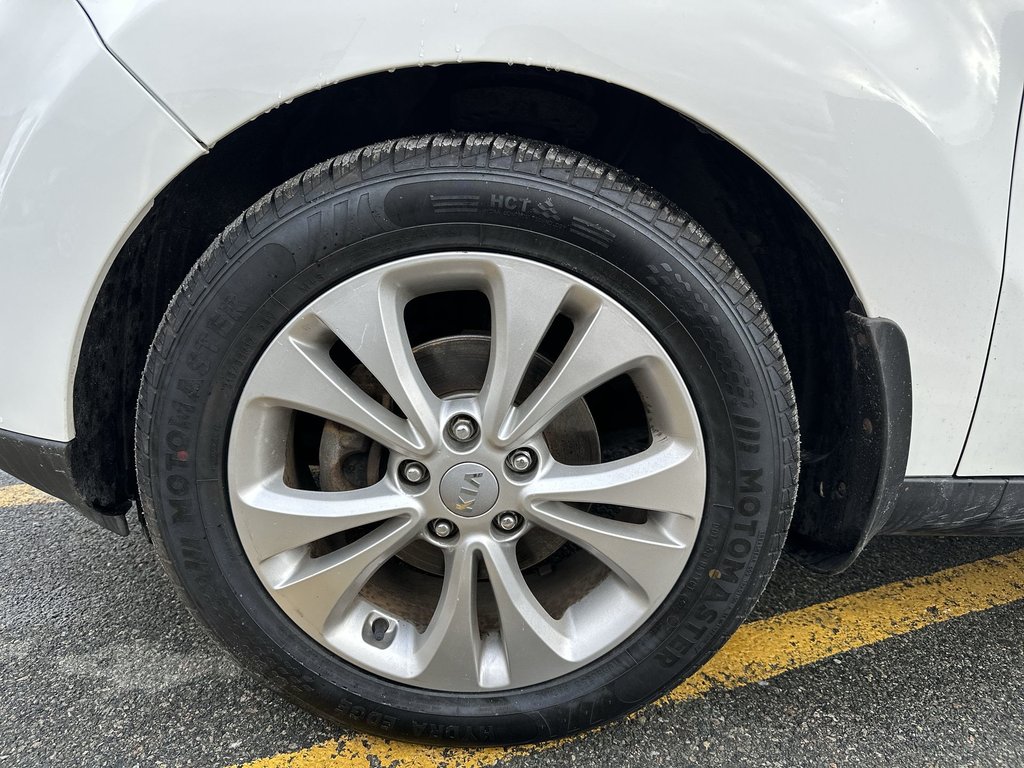 2016 Kia Soul EX | HtdSeat | Bluetooth | Cam | A/C | USB | AUX in Saint John, New Brunswick - 10 - w1024h768px