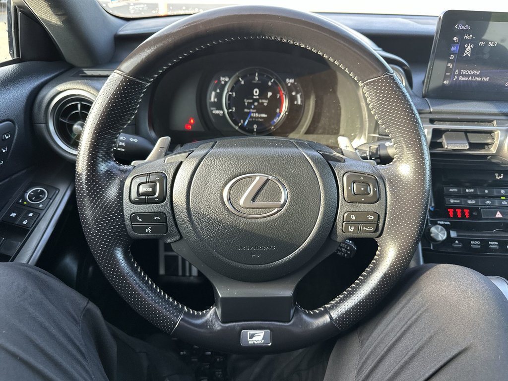 2022 Lexus IS 300 | Cam | Lthr HtdSeat | Warranty to 2028 in Saint John, New Brunswick - 17 - w1024h768px