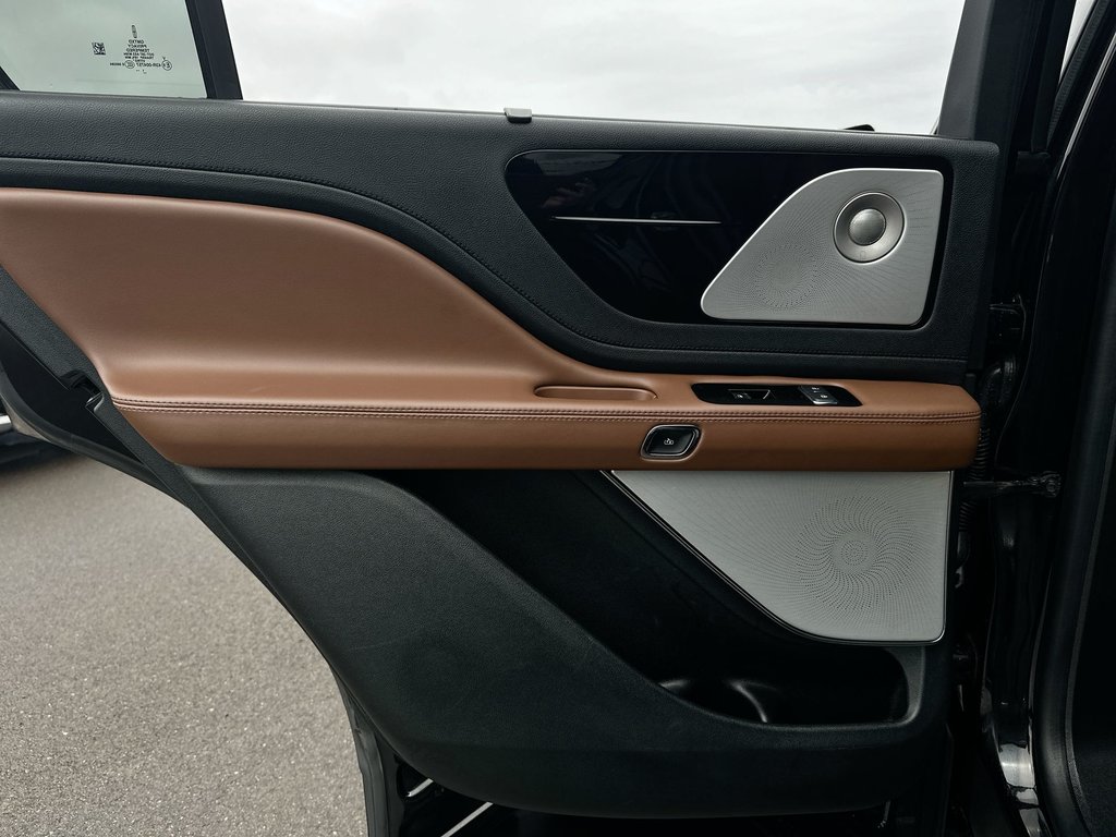 2022 Lincoln Aviator Reserve | Cam | Bluetooth | Warranty to 2028 in Saint John, New Brunswick - 35 - w1024h768px