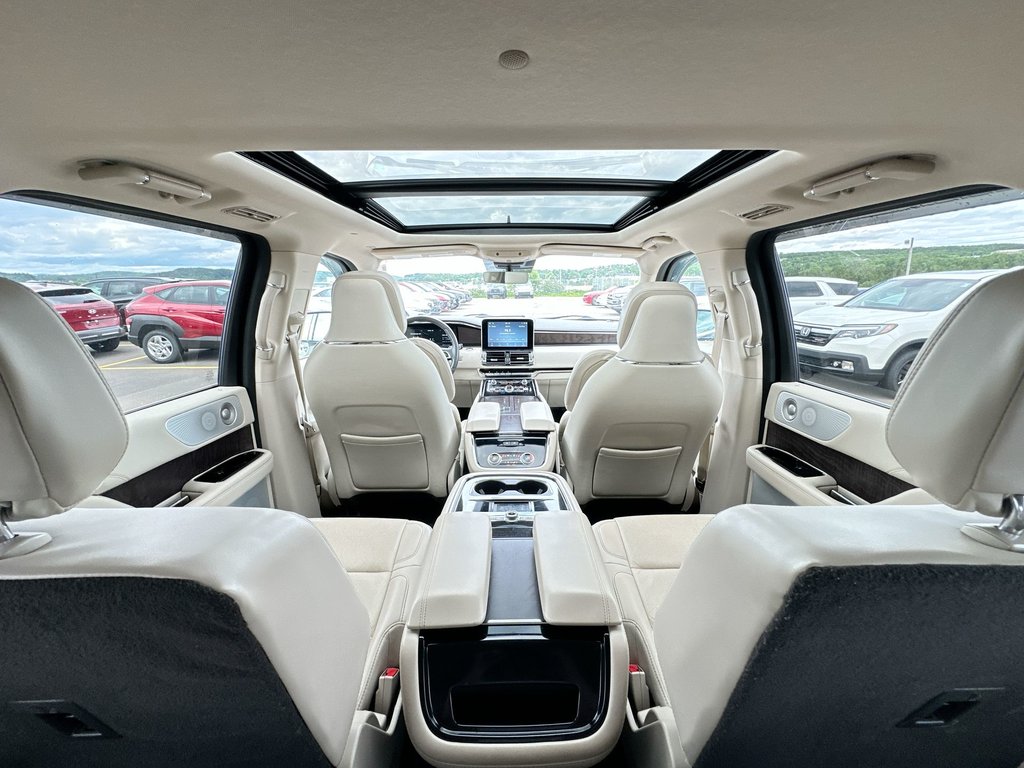 2021 Lincoln Navigator in Antigonish, Nova Scotia - 50 - w1024h768px