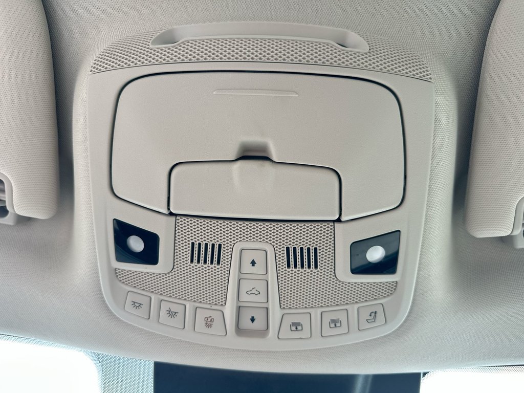 2021 Lincoln Navigator in Antigonish, Nova Scotia - 47 - w1024h768px