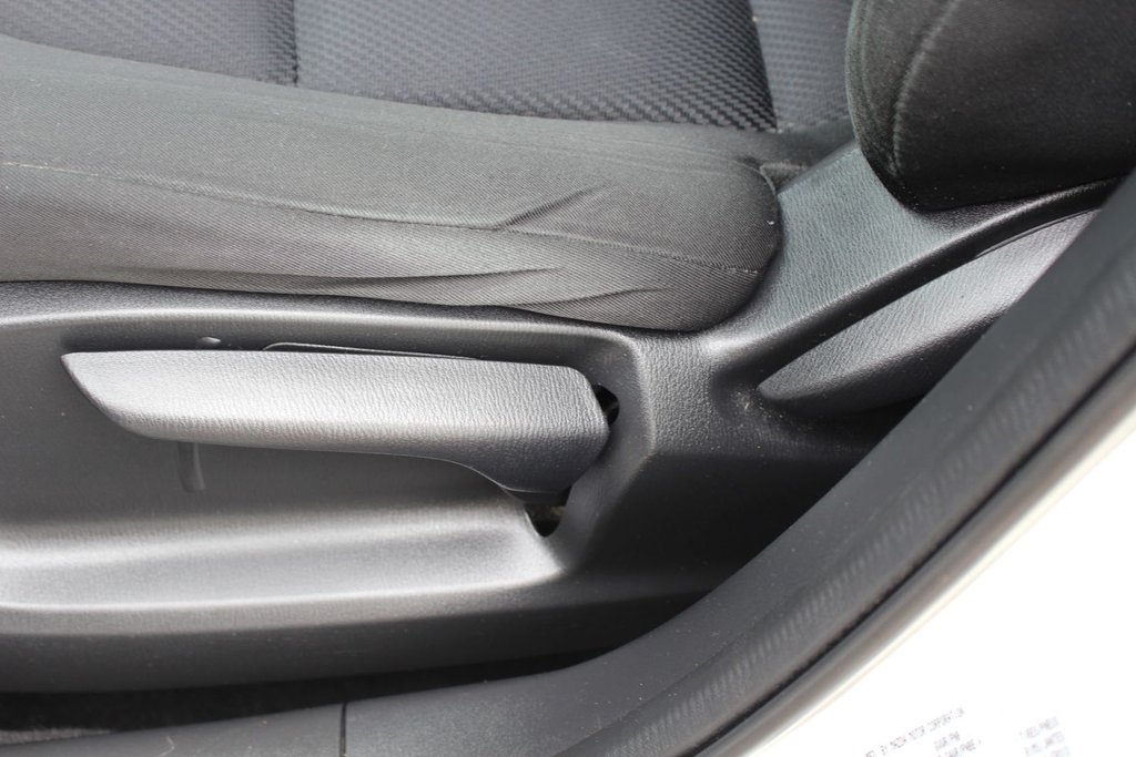 2020 Mazda CX-5 GX | HtdSeats | Cam | BlindSpot | Bluetooth | Aux in Saint John, New Brunswick - 13 - w1024h768px
