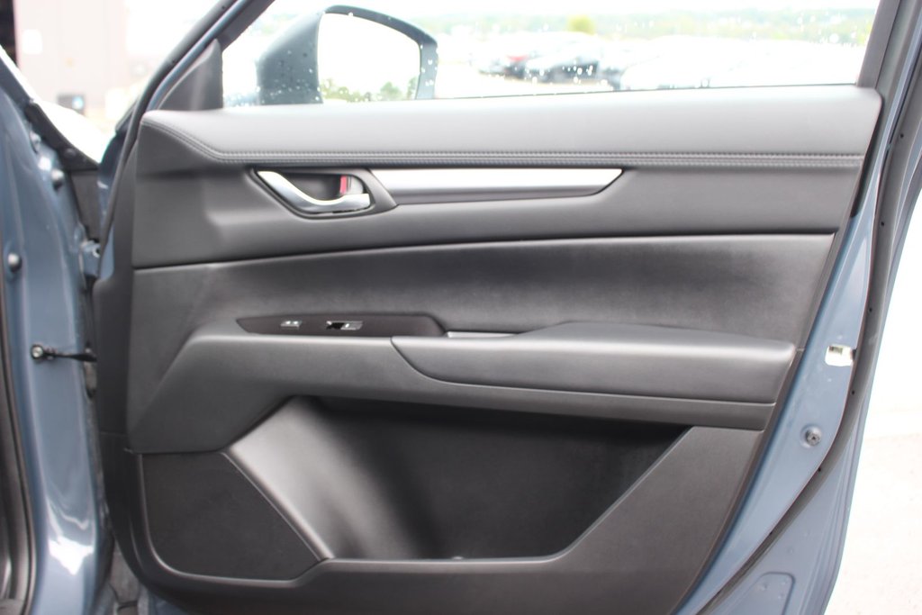2025 Mazda CX-5 GS | Lthr | Cam | HtdSeat | USB | Warranty to 2029 in Saint John, New Brunswick - 32 - w1024h768px