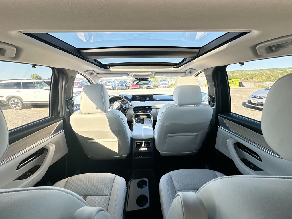 2025 Mazda CX-90 PHEV GT | Roof | Lthr | Nav | Warranty to 2033 in Saint John, New Brunswick - 50 - w1024h768px