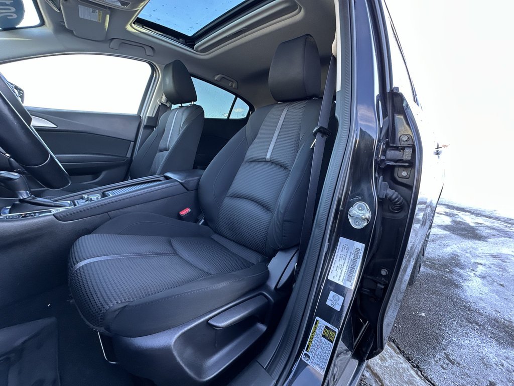 2018 Mazda 3 Sport GT | Cam | Roof | HtdSeats | Bluetooth | Aux | AC in Saint John, New Brunswick - 14 - w1024h768px