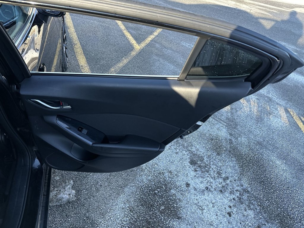 2018 Mazda 3 Sport GT | Cam | Roof | HtdSeats | Bluetooth | Aux | AC in Saint John, New Brunswick - 41 - w1024h768px