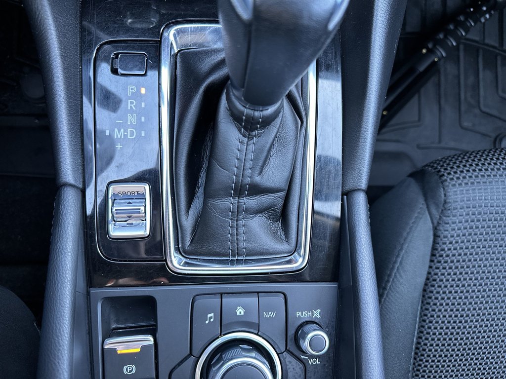 2018 Mazda 3 Sport GT | Cam | Roof | HtdSeats | Bluetooth | Aux | AC in Saint John, New Brunswick - 31 - w1024h768px