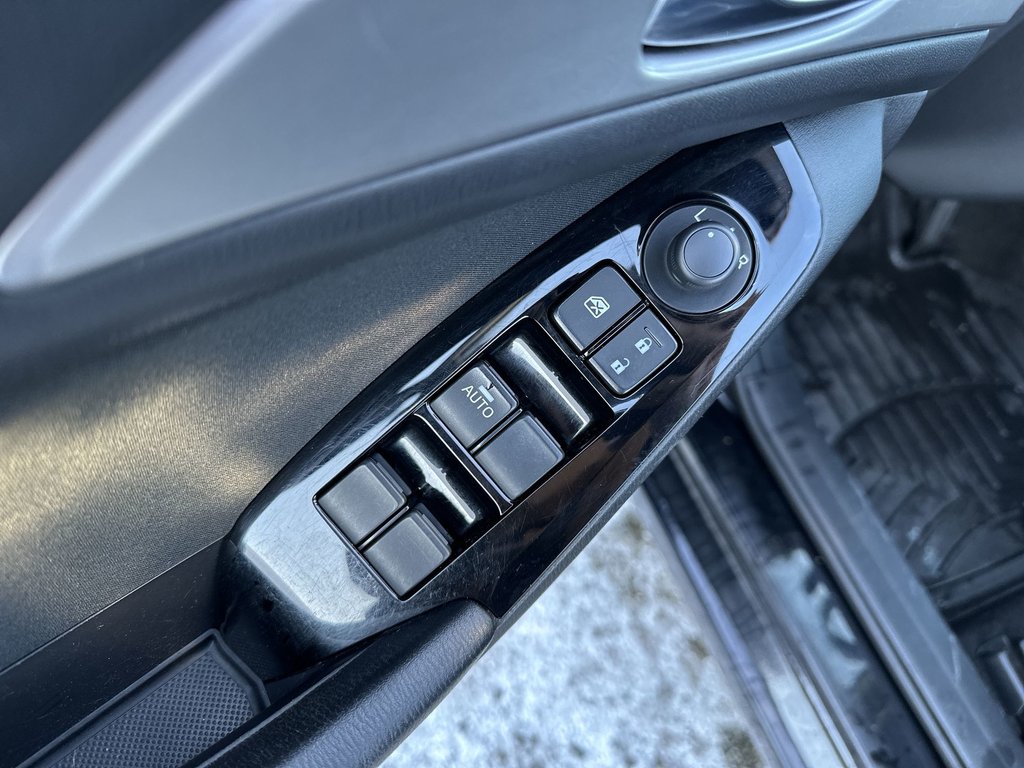 2018 Mazda 3 Sport GT | Cam | Roof | HtdSeats | Bluetooth | Aux | AC in Saint John, New Brunswick - 15 - w1024h768px