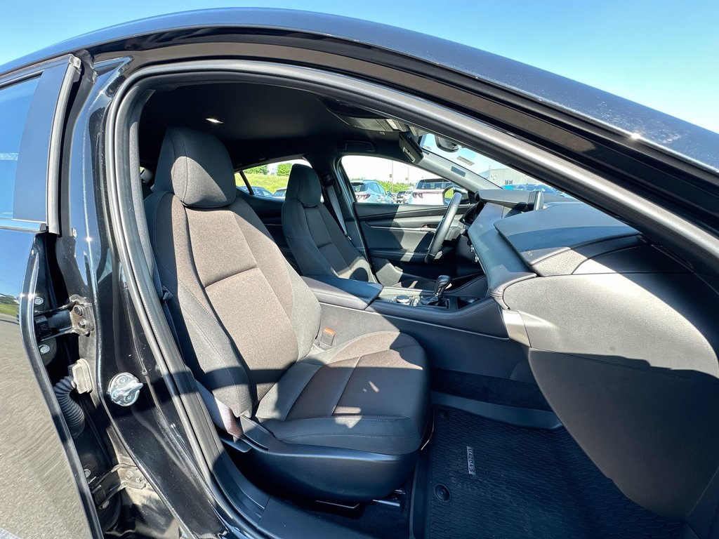 2025 Mazda 3 Sport in Antigonish, Nova Scotia - 42 - w1024h768px