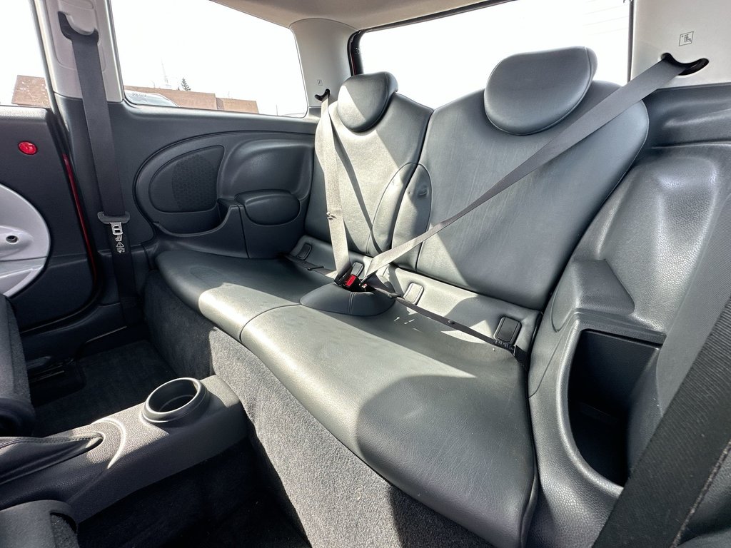 2002 MINI Cooper Hardtop Lthr | HtdSeats | CDPlayer | PwrWndws | Keyless in Saint John, New Brunswick - 33 - w1024h768px