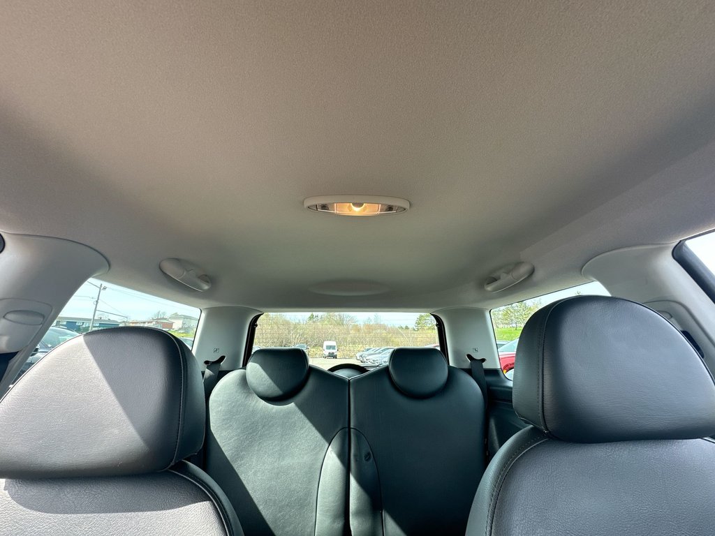 2002 MINI Cooper Hardtop Lthr | HtdSeats | CDPlayer | PwrWndws | Keyless in Saint John, New Brunswick - 52 - w1024h768px