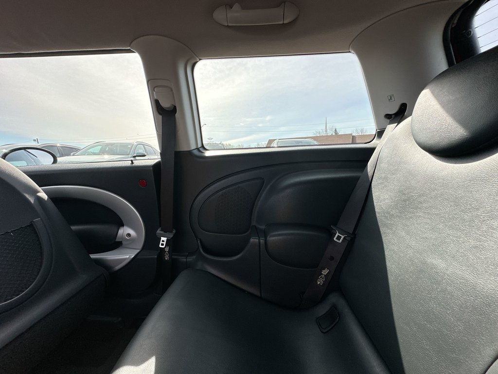 2002 MINI Cooper Hardtop Lthr | HtdSeats | CDPlayer | PwrWndws | Keyless in Saint John, New Brunswick - 41 - w1024h768px
