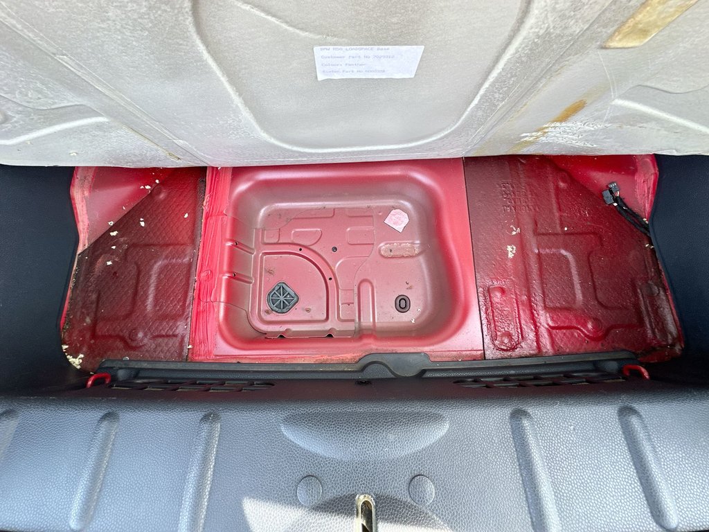 2002 MINI Cooper Hardtop Lthr | HtdSeats | CDPlayer | PwrWndws | Keyless in Saint John, New Brunswick - 38 - w1024h768px