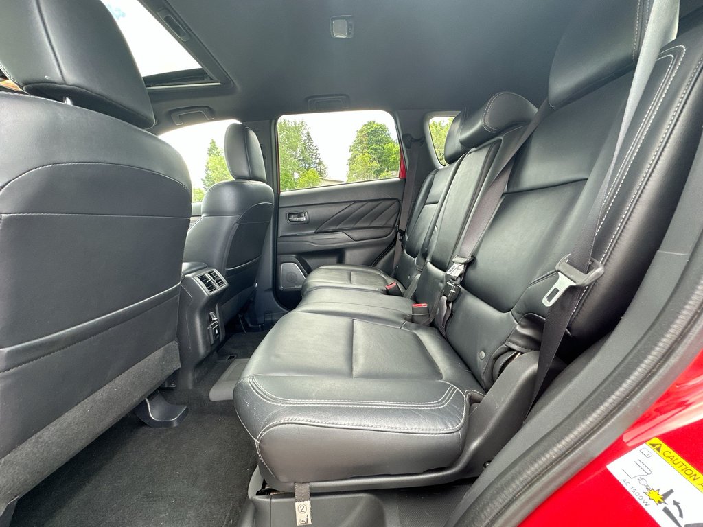 2019 Mitsubishi Outlander PHEV GT | Roof | Lthr | HtdSeats | Warranty to 2027 in Saint John, New Brunswick - 34 - w1024h768px