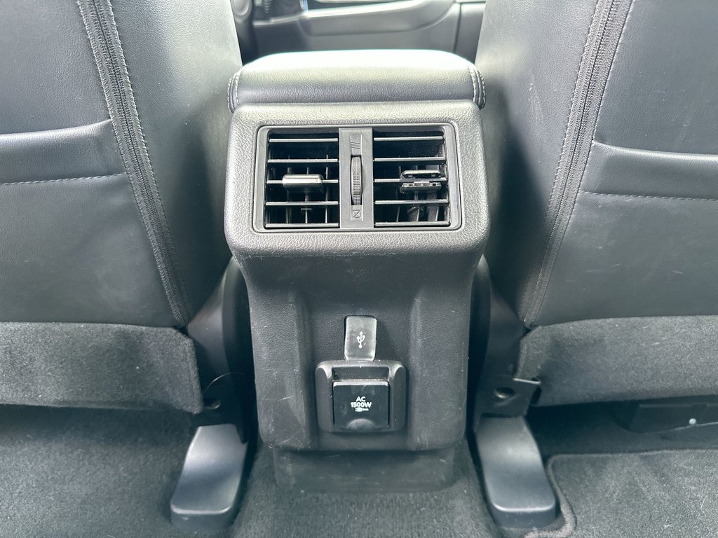 2019 Mitsubishi Outlander PHEV GT | Roof | Lthr | HtdSeats | Warranty to 2027 in Saint John, New Brunswick - 50 - w1024h768px