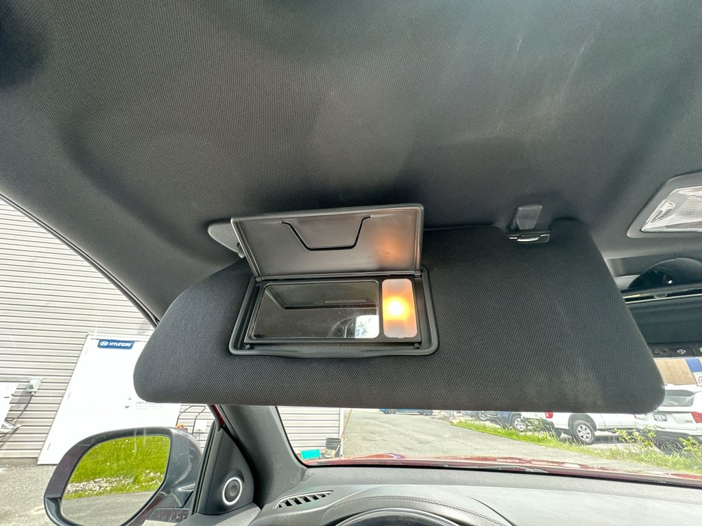 2019 Mitsubishi Outlander PHEV GT | Roof | Lthr | HtdSeats | Warranty to 2027 in Saint John, New Brunswick - 49 - w1024h768px