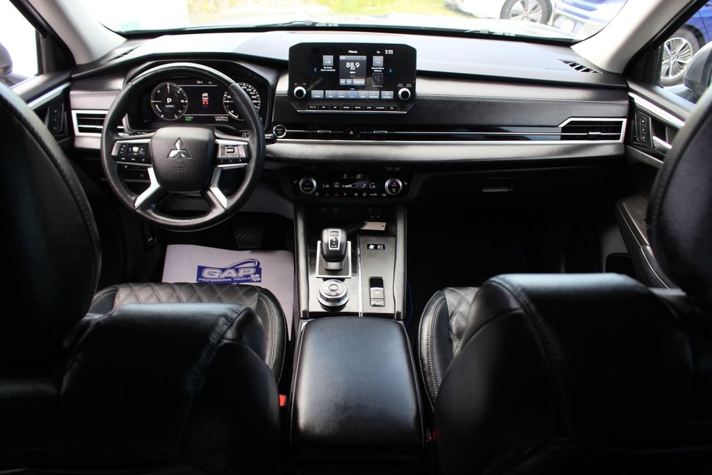 2023 Mitsubishi OUTLANDER PHEV SEL | PHEV | Leather | SunRoof | Warranty to 2033 in Saint John, New Brunswick - 15 - w1024h768px