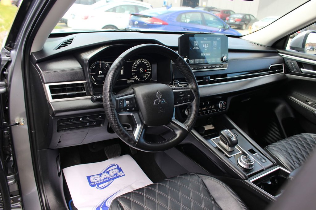 2023 Mitsubishi OUTLANDER PHEV SEL | PHEV | Leather | SunRoof | Warranty to 2033 in Saint John, New Brunswick - 11 - w1024h768px