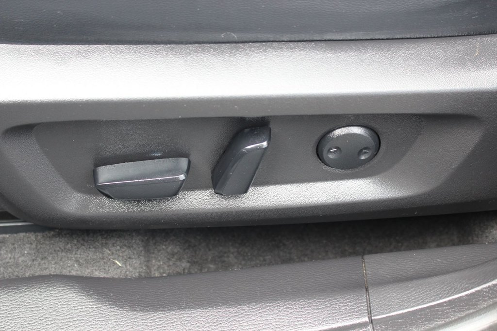 2023 Mitsubishi OUTLANDER PHEV SEL | PHEV | Leather | SunRoof | Warranty to 2033 in Saint John, New Brunswick - 13 - w1024h768px