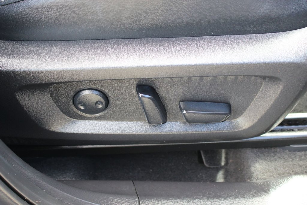 2023 Mitsubishi OUTLANDER PHEV SEL | PHEV | Leather | SunRoof | Warranty to 2033 in Saint John, New Brunswick - 46 - w1024h768px