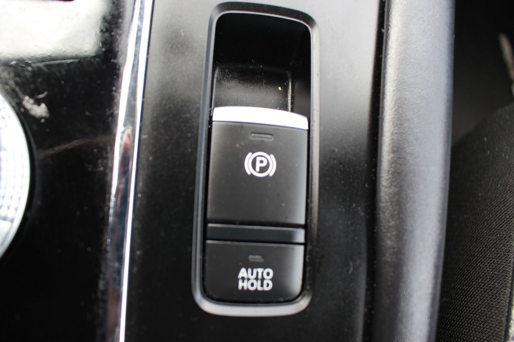 2023 Mitsubishi OUTLANDER PHEV SEL | PHEV | Leather | SunRoof | Warranty to 2033 in Saint John, New Brunswick - 28 - w1024h768px