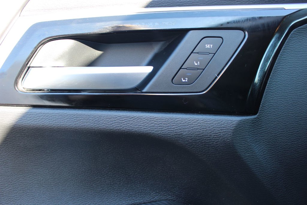2023 Mitsubishi OUTLANDER PHEV in Antigonish, Nova Scotia - 36 - w1024h768px
