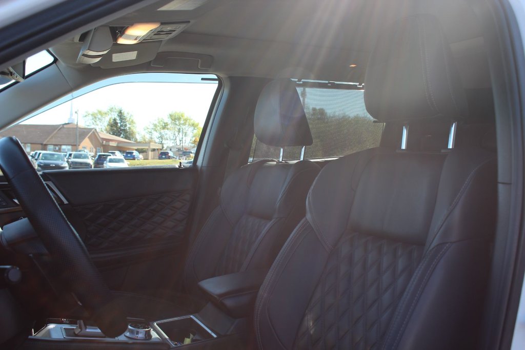 2023 Mitsubishi OUTLANDER PHEV in Antigonish, Nova Scotia - 10 - w1024h768px