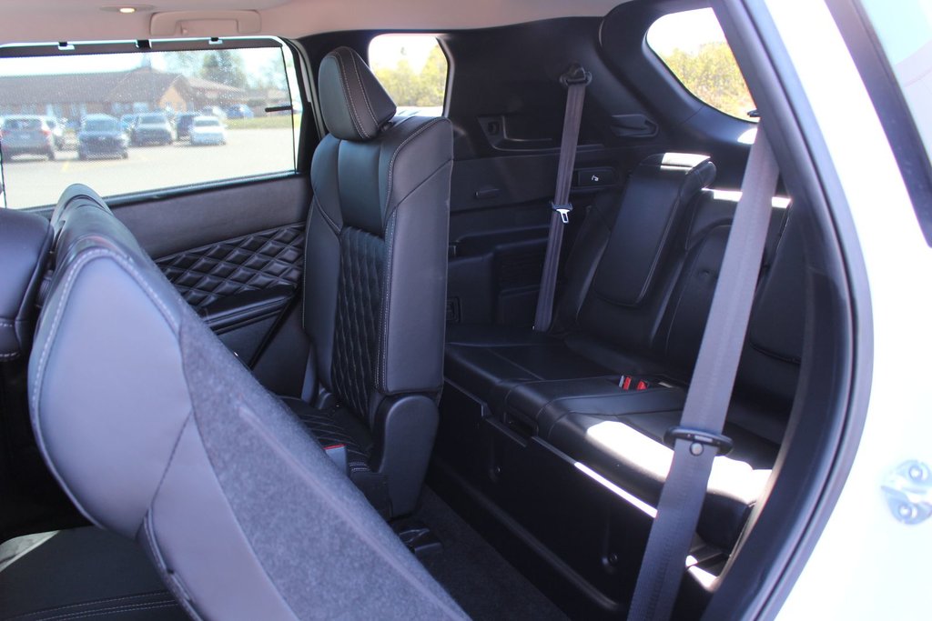 2023 Mitsubishi OUTLANDER PHEV in Antigonish, Nova Scotia - 46 - w1024h768px