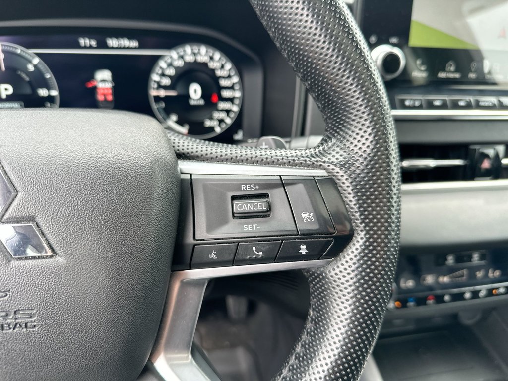 2024 Mitsubishi Outlander Plug-In Hybrid in Antigonish, Nova Scotia - 21 - w1024h768px
