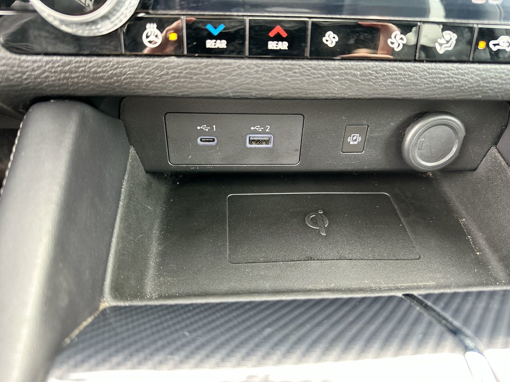 2024 Mitsubishi Outlander Plug-In Hybrid in Antigonish, Nova Scotia - 45 - w1024h768px