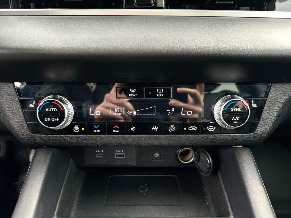 2024 Mitsubishi Outlander Plug-In Hybrid in Antigonish, Nova Scotia - 27 - w1024h768px