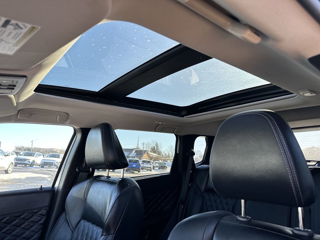 2025 Mitsubishi Outlander Plug-In Hybrid SEL | Cam | Lthr | HtdSeat | Warranty to 2034 in Saint John, New Brunswick - 50 - w1024h768px