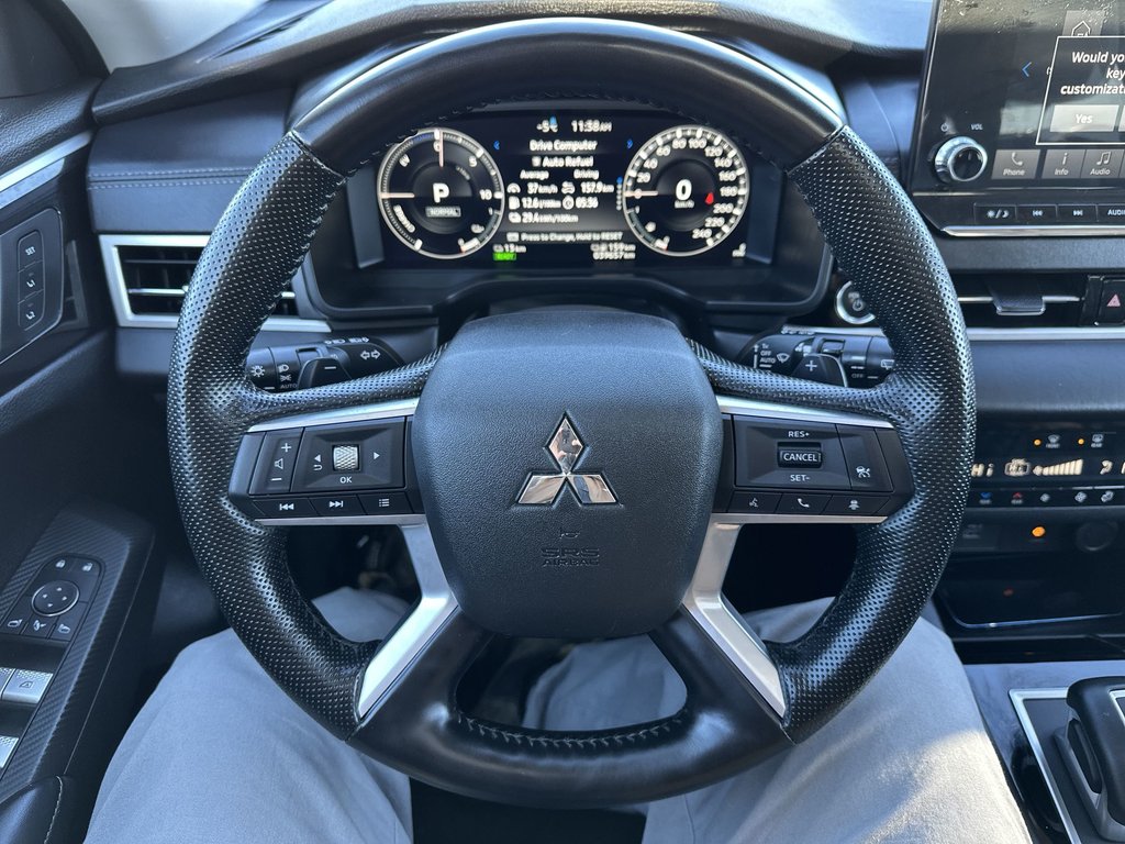 2025 Mitsubishi Outlander Plug-In Hybrid SEL | Cam | Lthr | HtdSeat | Warranty to 2034 in Saint John, New Brunswick - 17 - w1024h768px