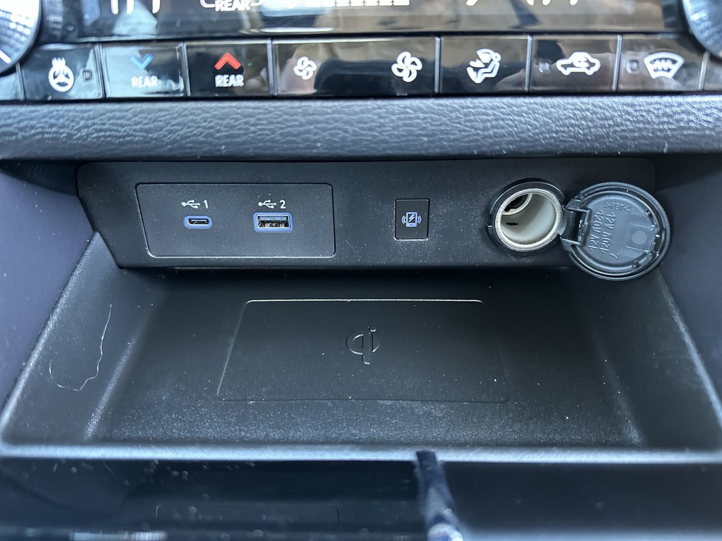 2025 Mitsubishi Outlander Plug-In Hybrid SEL | Cam | Lthr | HtdSeat | Warranty to 2034 in Saint John, New Brunswick - 45 - w1024h768px