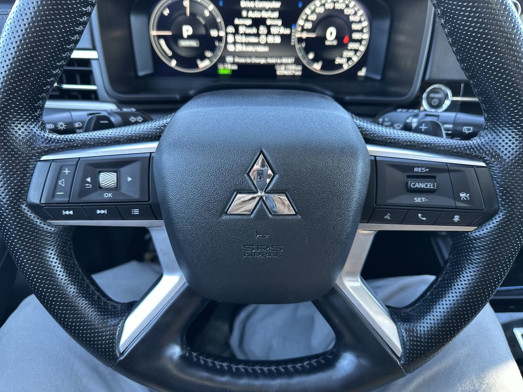 2025 Mitsubishi Outlander Plug-In Hybrid in Antigonish, Nova Scotia - 18 - w1024h768px
