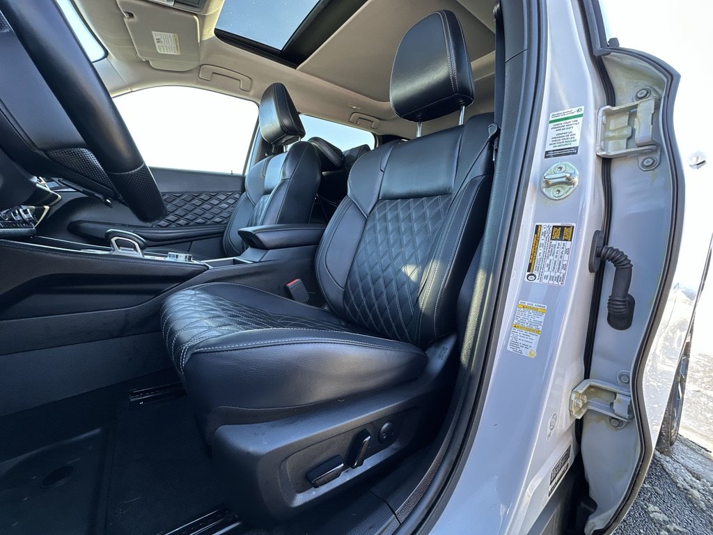 2025 Mitsubishi Outlander Plug-In Hybrid SEL | Cam | Lthr | HtdSeat | Warranty to 2034 in Saint John, New Brunswick - 14 - w1024h768px