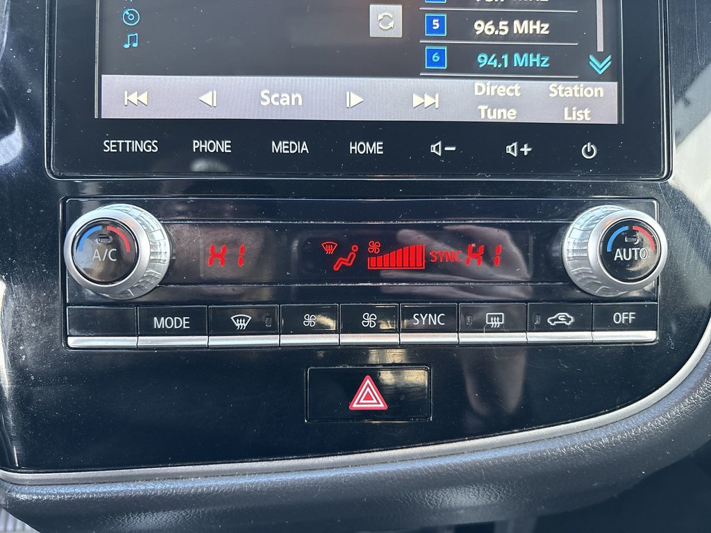 2020 Mitsubishi OUTLANDER SE | Roof | Cam | HtdSeats | Cruise | Aux | USB in Saint John, New Brunswick - 26 - w1024h768px