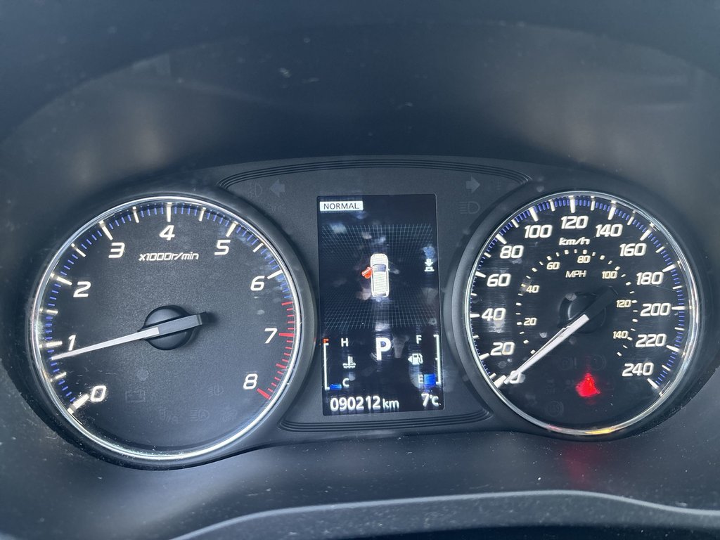 2020 Mitsubishi OUTLANDER SE | Roof | Cam | HtdSeats | Cruise | Aux | USB in Saint John, New Brunswick - 23 - w1024h768px