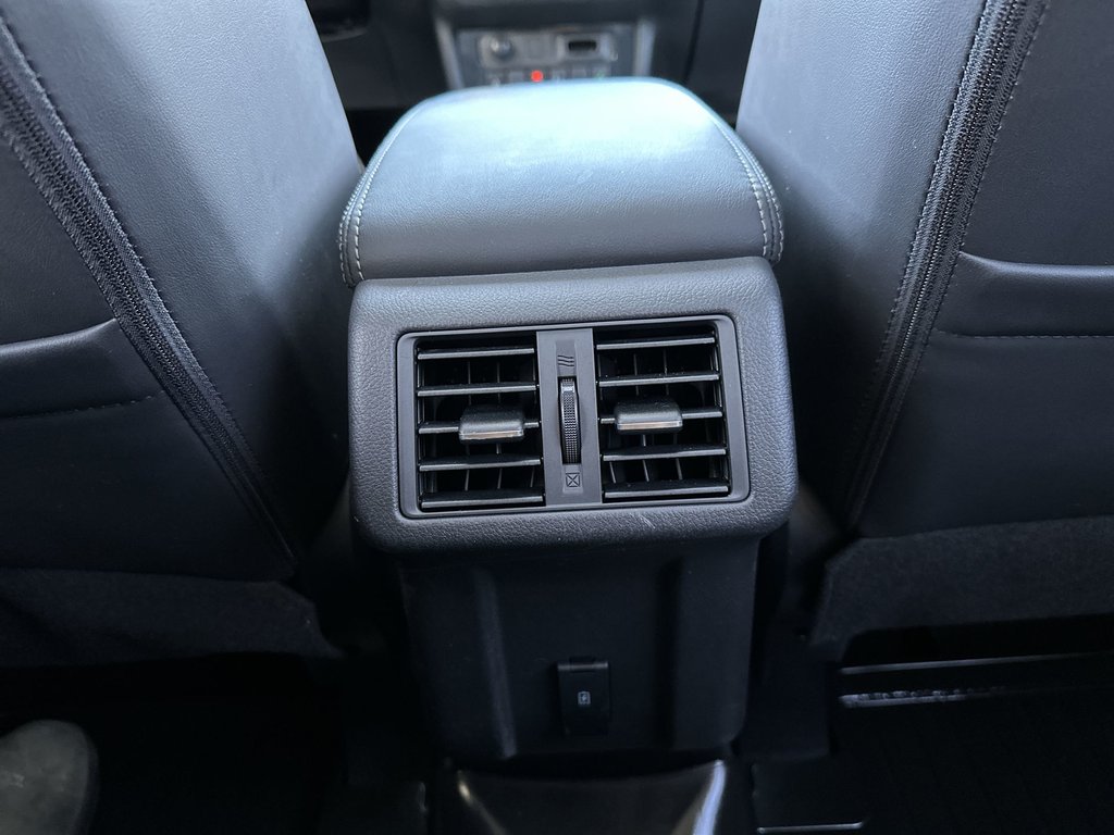 Mitsubishi Outlander EX-L | Cam | HtdSeats | Warranty to 2029 | Aux 2020 à Saint John, Nouveau-Brunswick - 52 - w1024h768px