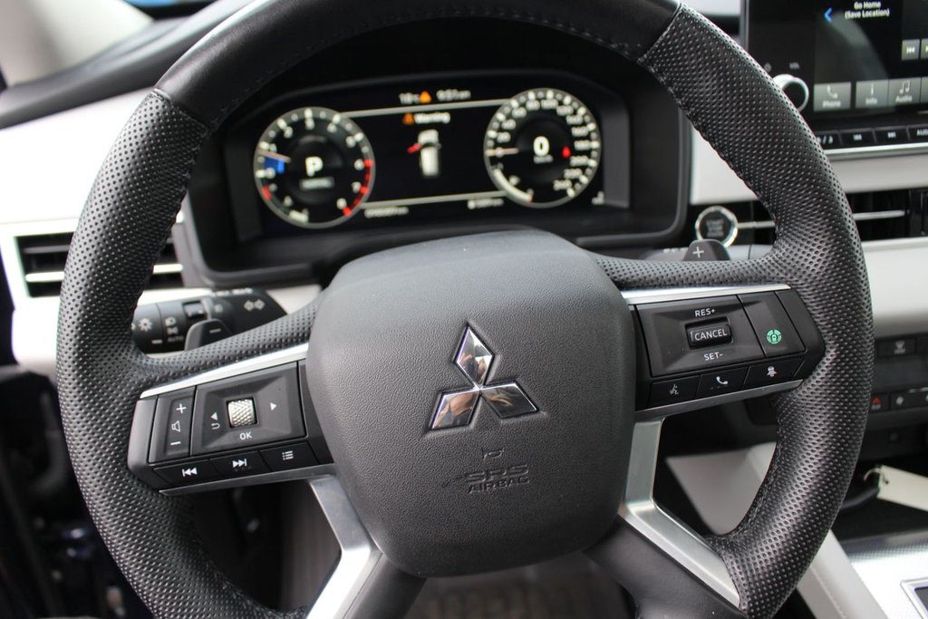 2023 Mitsubishi Outlander in Antigonish, Nova Scotia - 14 - w1024h768px