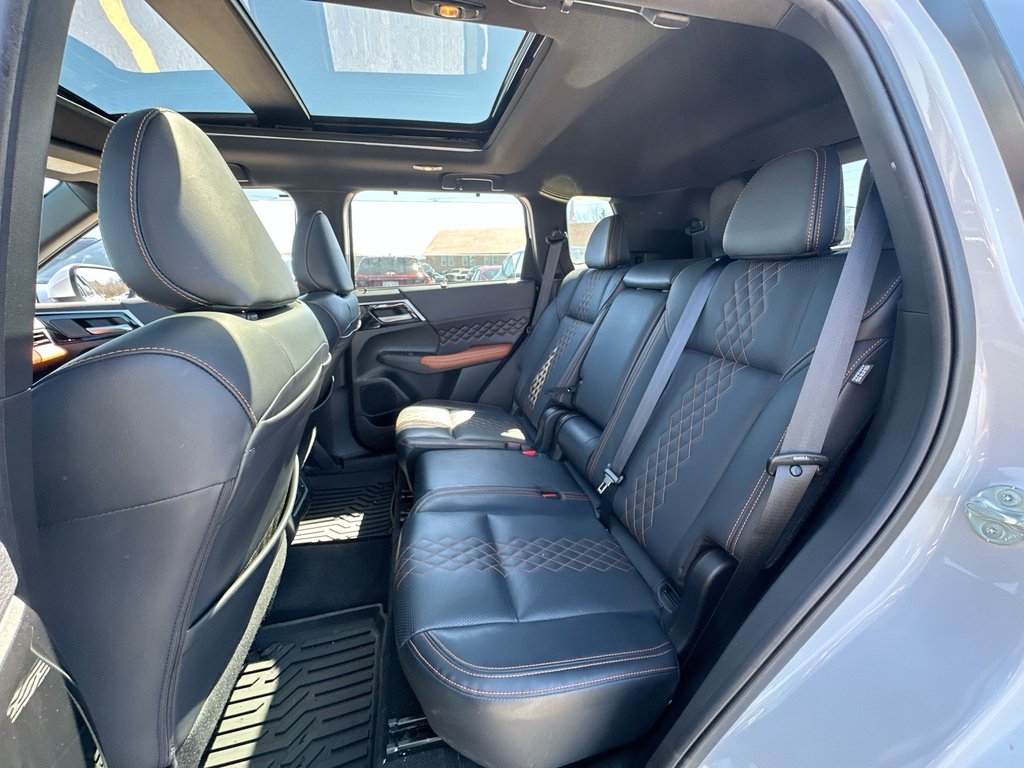 2024 Mitsubishi Outlander GT | Roof | Lthr | Bluetooth | Warranty to 2029 in Saint John, New Brunswick - 32 - w1024h768px