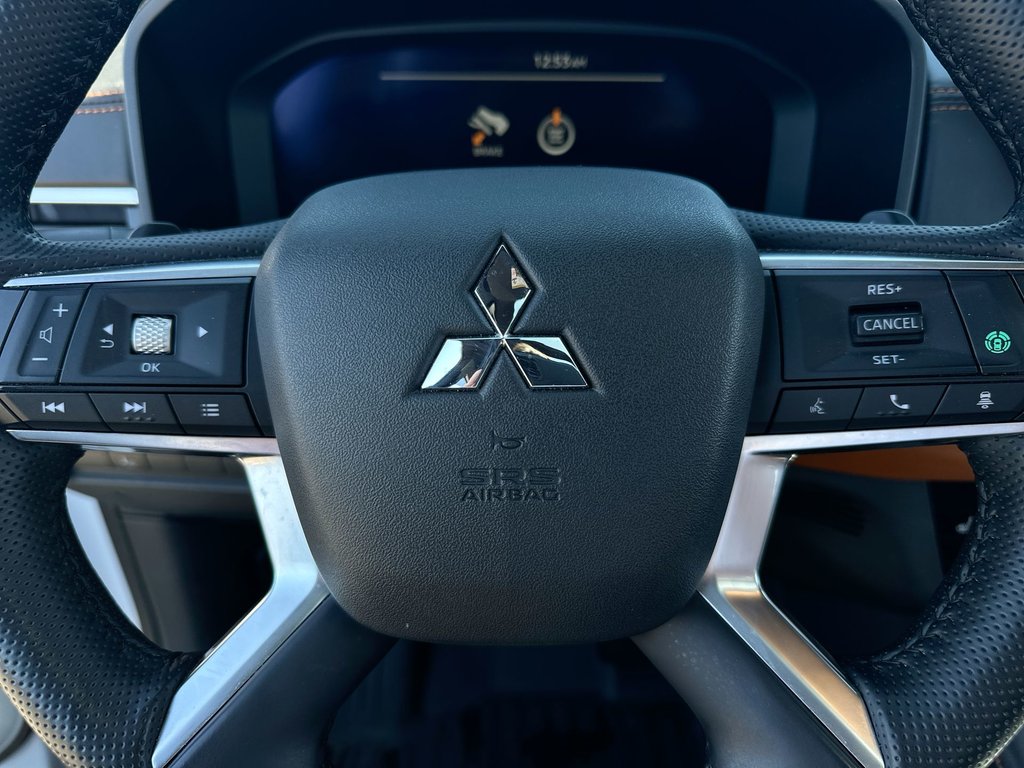 2024 Mitsubishi Outlander GT | Roof | Lthr | Bluetooth | Warranty to 2029 in Saint John, New Brunswick - 18 - w1024h768px