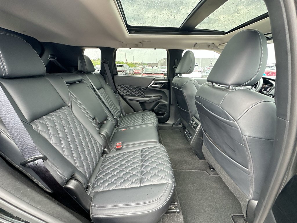 2024 Mitsubishi Outlander GT | Roof | Lthr | HtdSeats | Warranty to 2034 in Saint John, New Brunswick - 39 - w1024h768px