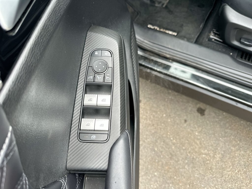 2024 Mitsubishi Outlander GT | Roof | Lthr | HtdSeats | Warranty to 2034 in Saint John, New Brunswick - 15 - w1024h768px