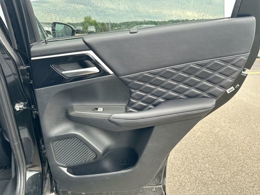 2024 Mitsubishi Outlander GT | Roof | Lthr | HtdSeats | Warranty to 2034 in Saint John, New Brunswick - 41 - w1024h768px