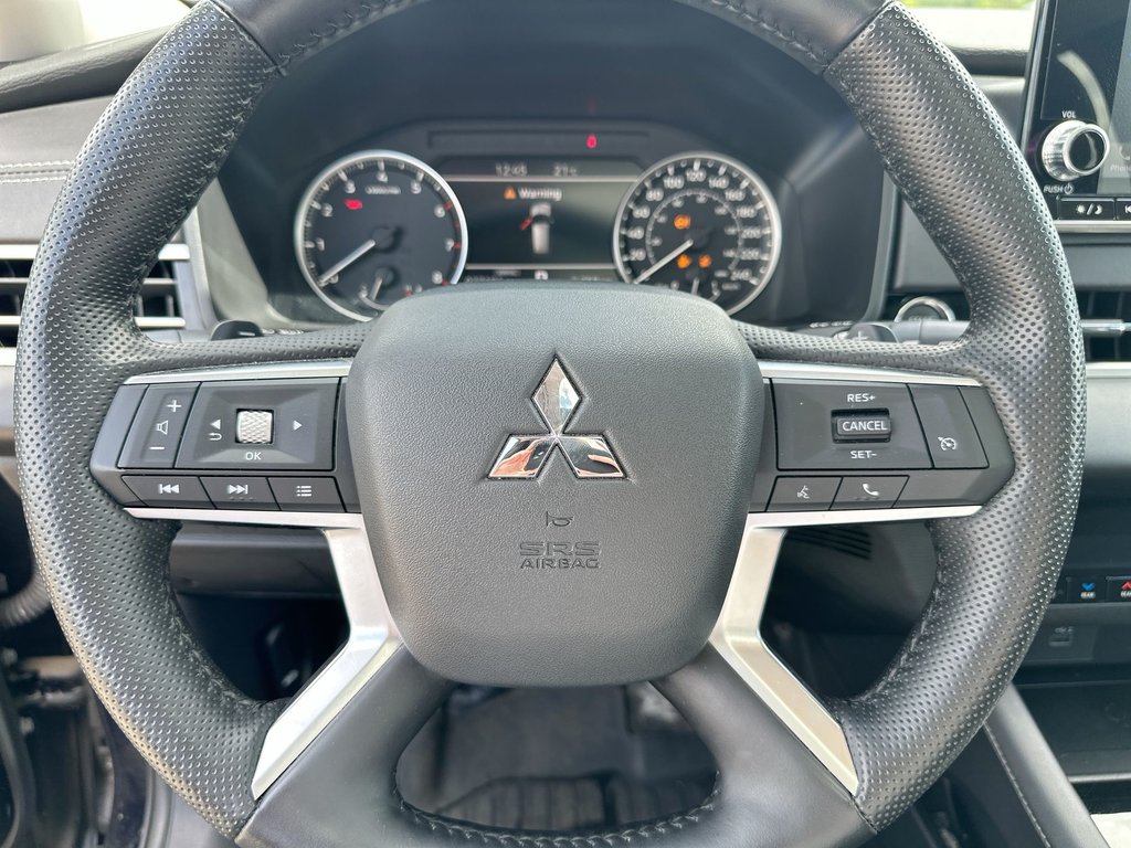 2024 Mitsubishi Outlander LE | Roof | Htd Sts | Keyless | Warranty to 2034 in Saint John, New Brunswick - 18 - w1024h768px