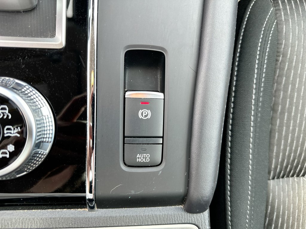 2024 Mitsubishi Outlander LE | Roof | Htd Sts | Keyless | Warranty to 2034 in Saint John, New Brunswick - 30 - w1024h768px