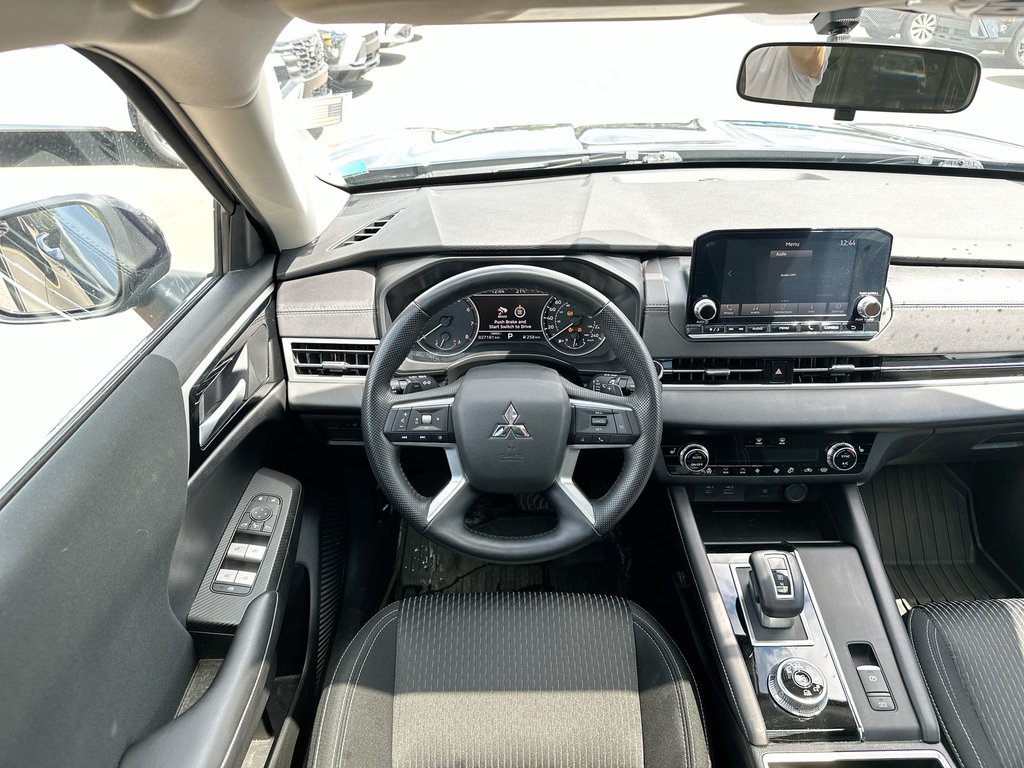 2024 Mitsubishi Outlander LE | Roof | Htd Sts | Keyless | Warranty to 2034 in Saint John, New Brunswick - 13 - w1024h768px